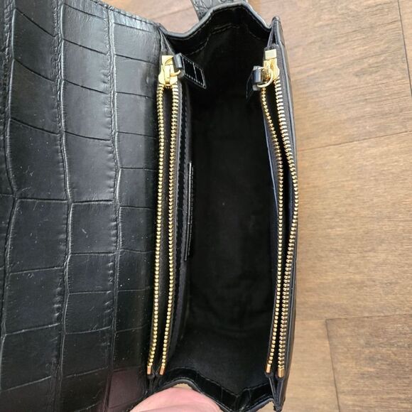 Alexander McQueen Croc Embossed leather Skull Crossbody Bag - Picture 16 of 16